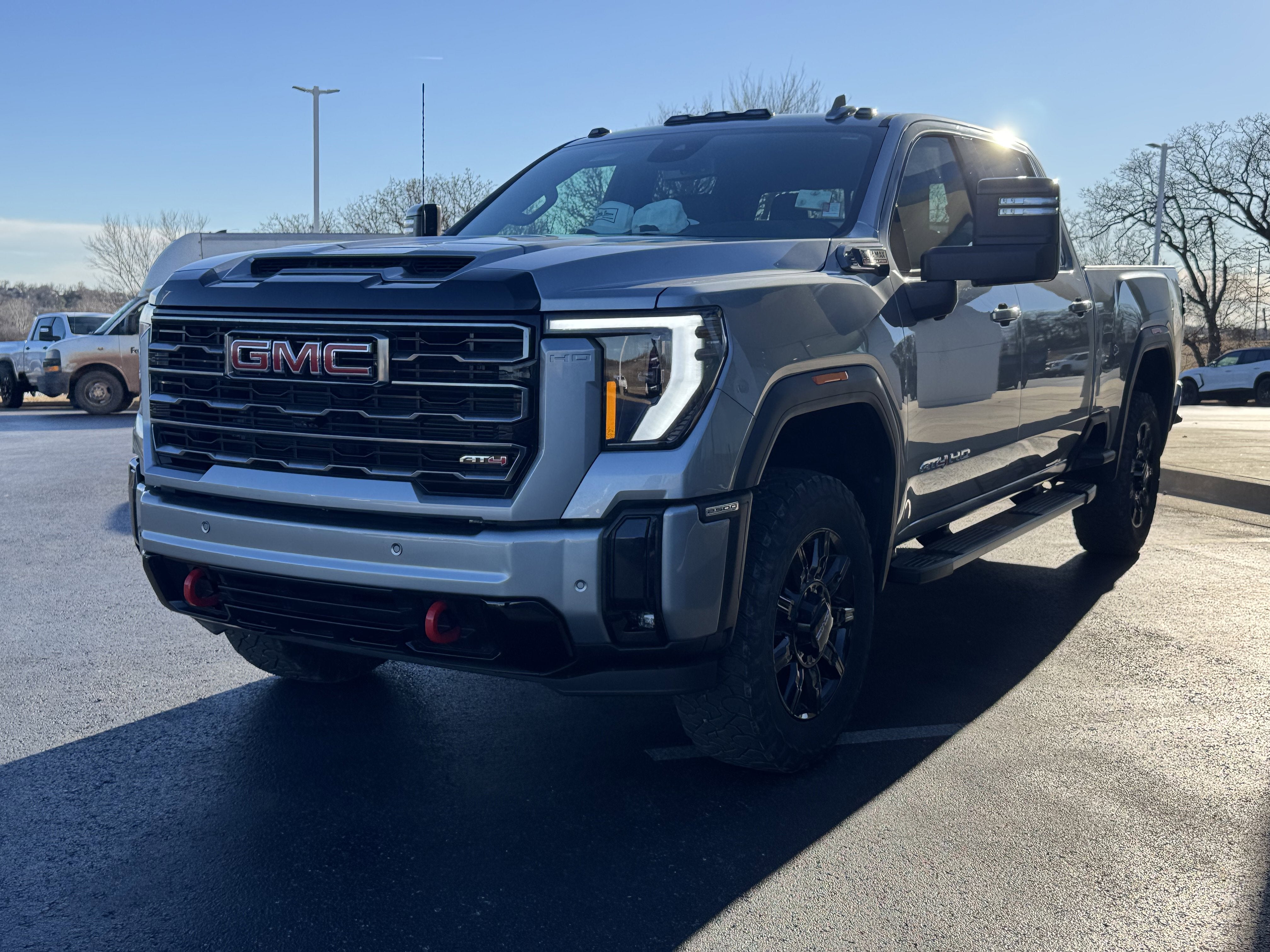 2025 GMC Sierra 2500 HD — side profile view